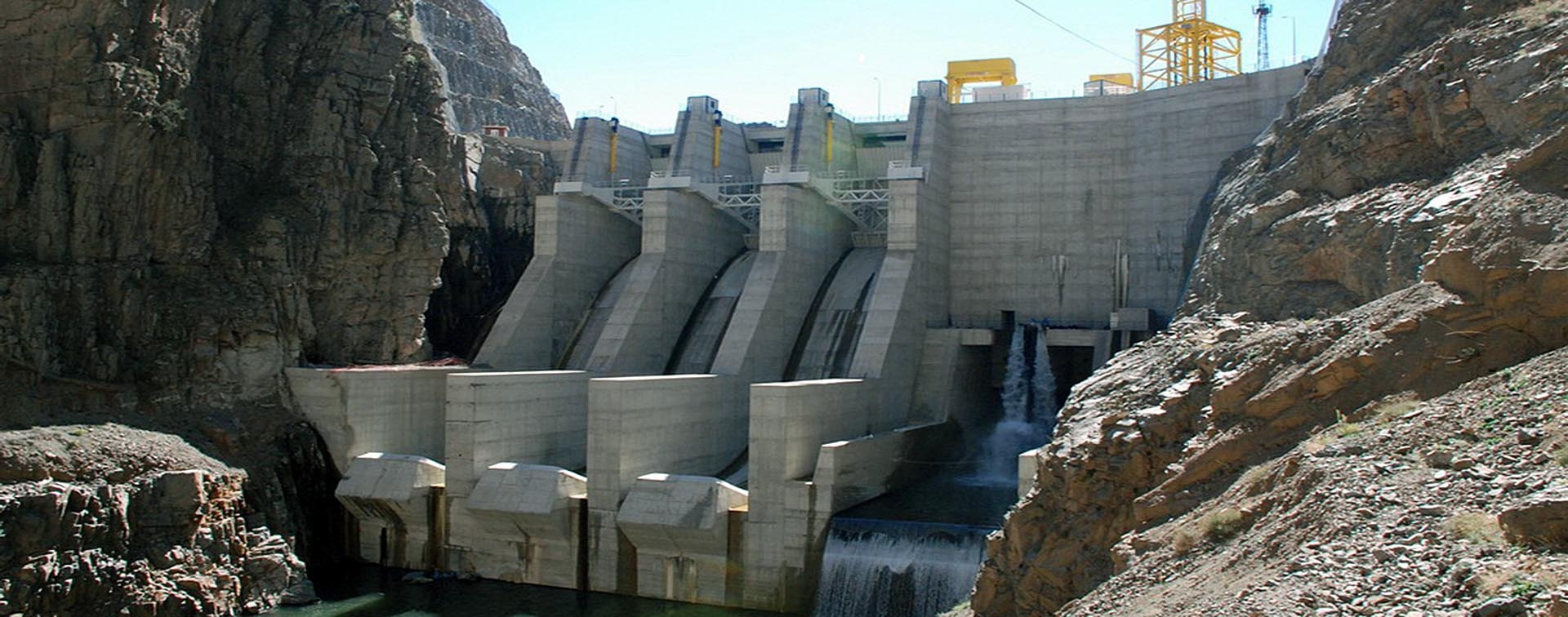 Güllübağ RCC Barajı ve H.E.S. (96 MW)